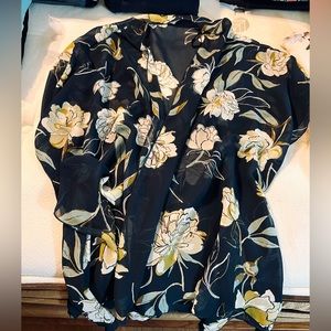 Plus Size Sheer Floral Swing Jacket